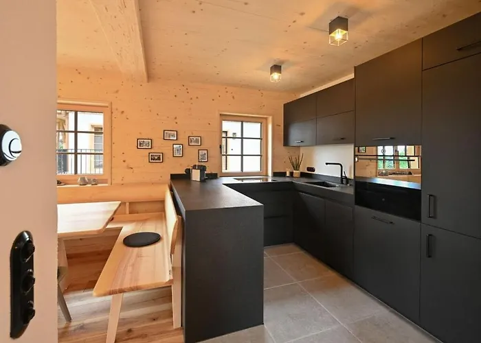 Oma Ludwin 2 Comfortable *